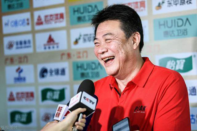 苏守德这句调侃的话，一下子便戳中了他的心。